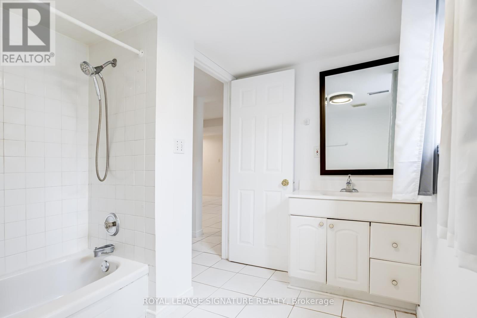 Bsmt - 161 Chambers Crescent, Newmarket, Ontario  L3X 1S9 - Photo 25 - N13075418