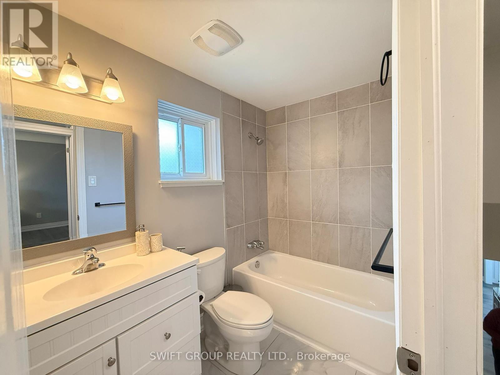 2218 Buttonbush Crescent, Mississauga, Ontario  L5L 1C5 - Photo 20 - W13075400