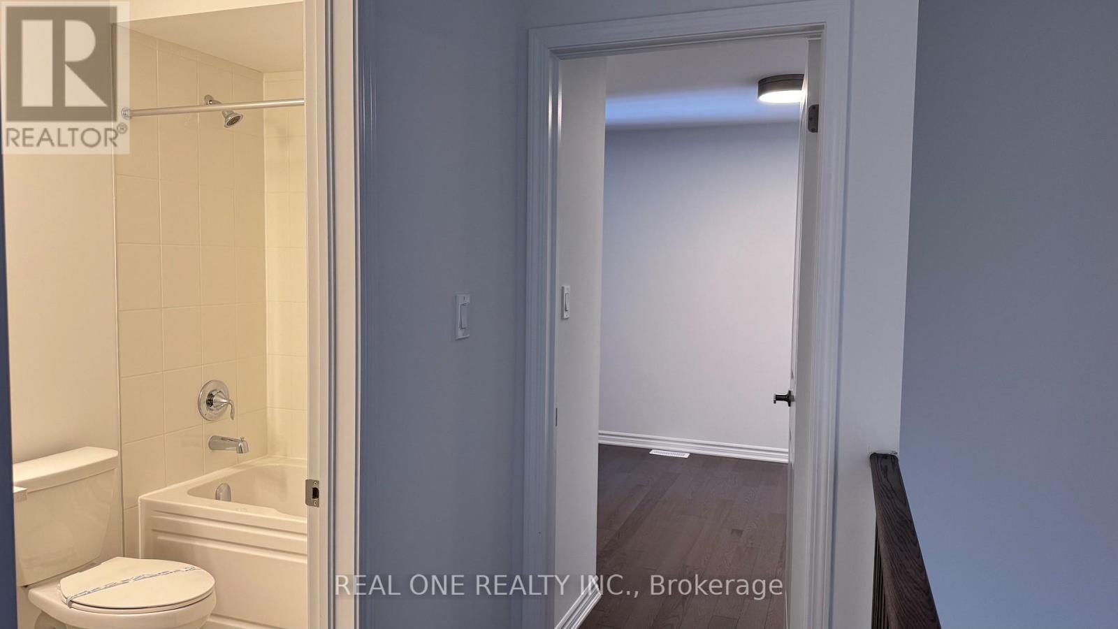 1216 Granary Street, Oakville, Ontario  L6H 7Y3 - Photo 19 - W13075408