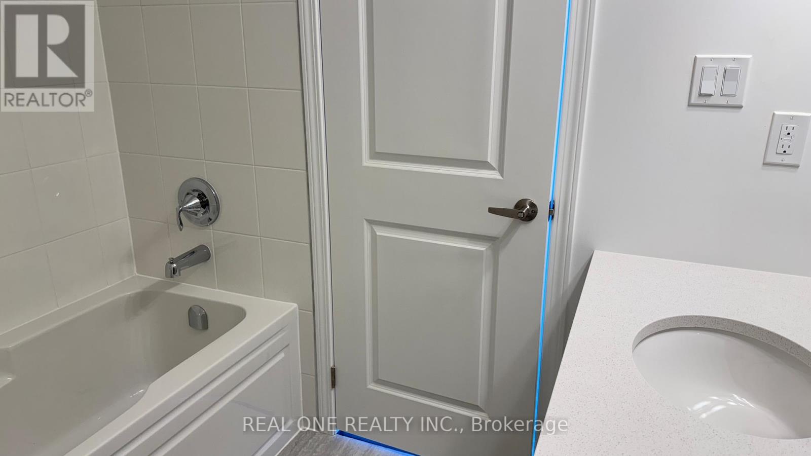 1216 Granary Street, Oakville, Ontario  L6H 7Y3 - Photo 26 - W13075408
