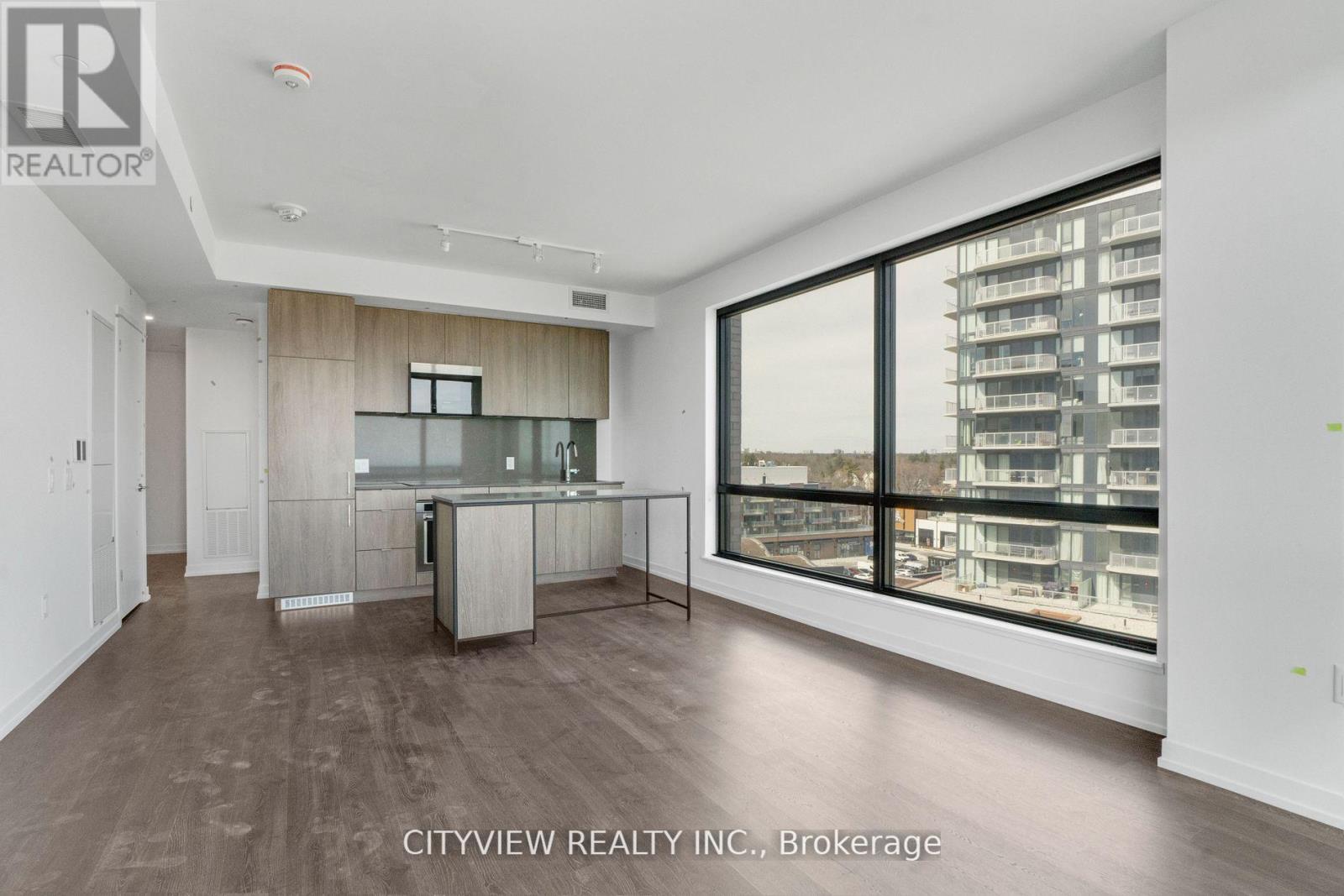716 - 251 Masonry Way, Mississauga, Ontario  L5H 0B3 - Photo 5 - W13075424