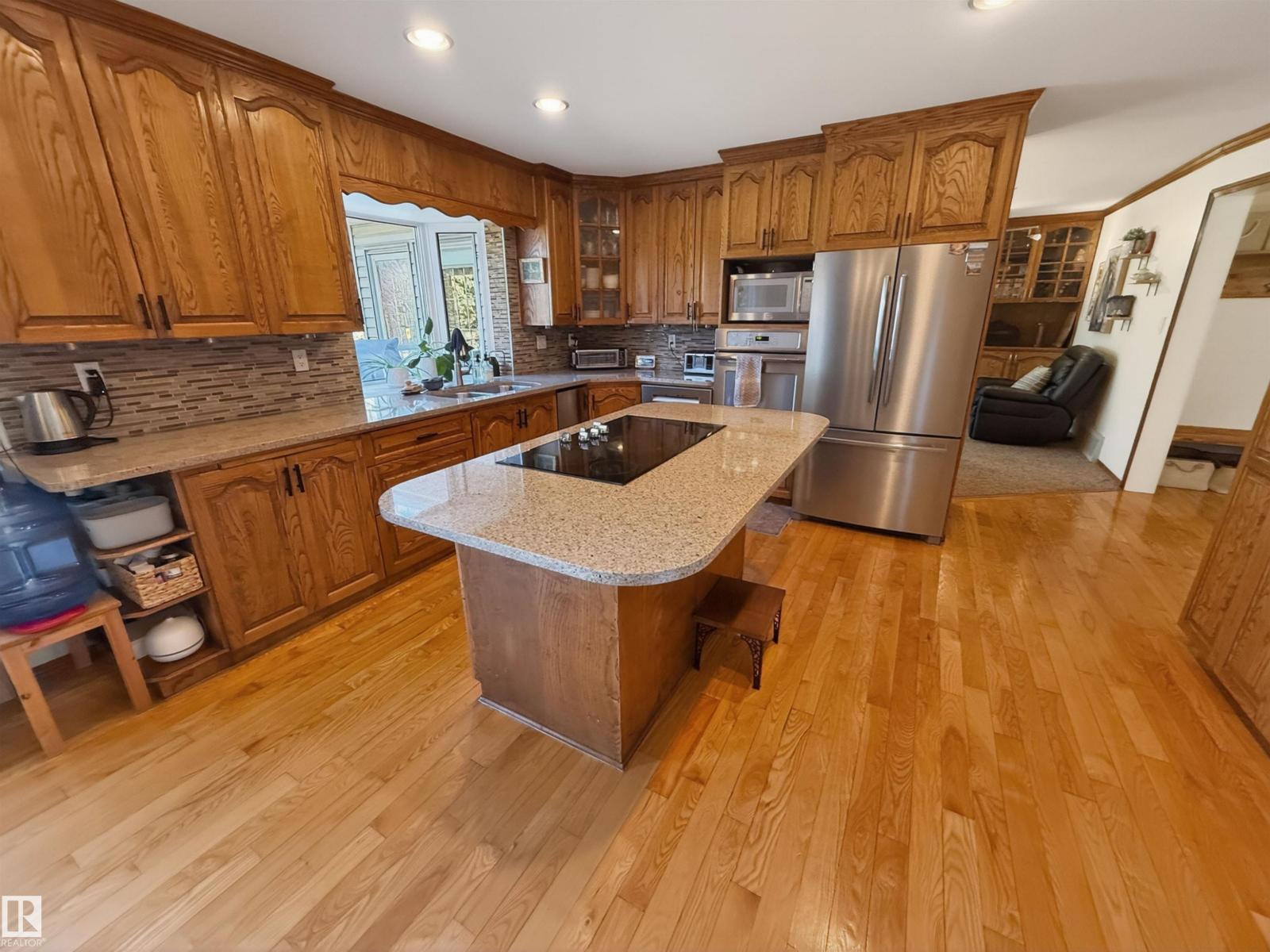 3 Westminster Cl, Spruce Grove, Alberta  T7X 1S7 - Photo 2 - E4485199