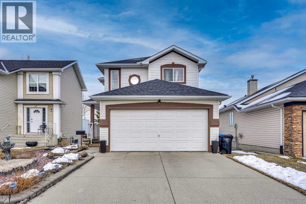 83 Bridlecreek Heath SW, Calgary, Alberta  T2Y 3N5 - Photo 2 - A2299197
