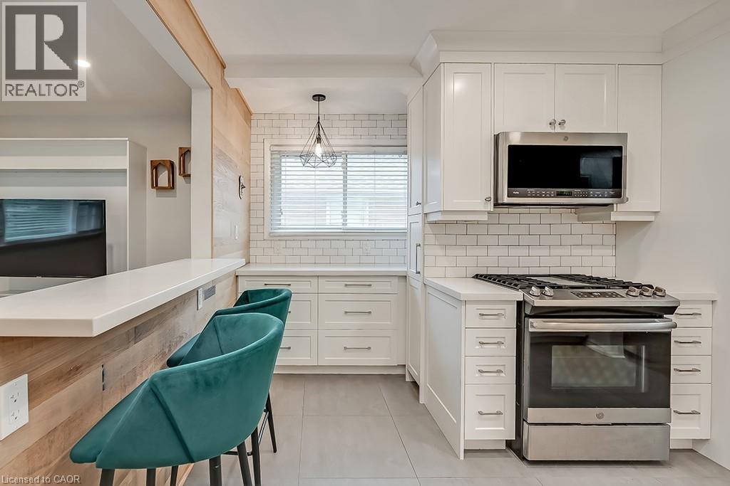 66 East 41st Street Unit# Upper, Hamilton, Ontario  L8T 2Z6 - Photo 4 - 40826292