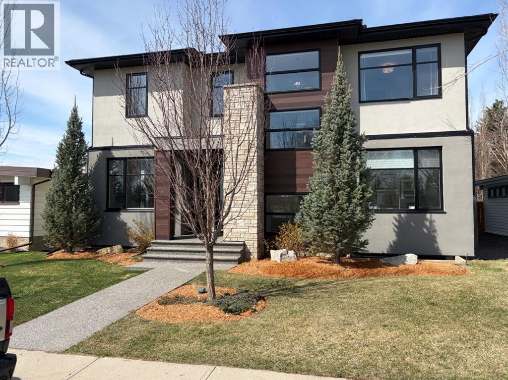5927 34 Street SW, Calgary, Alberta