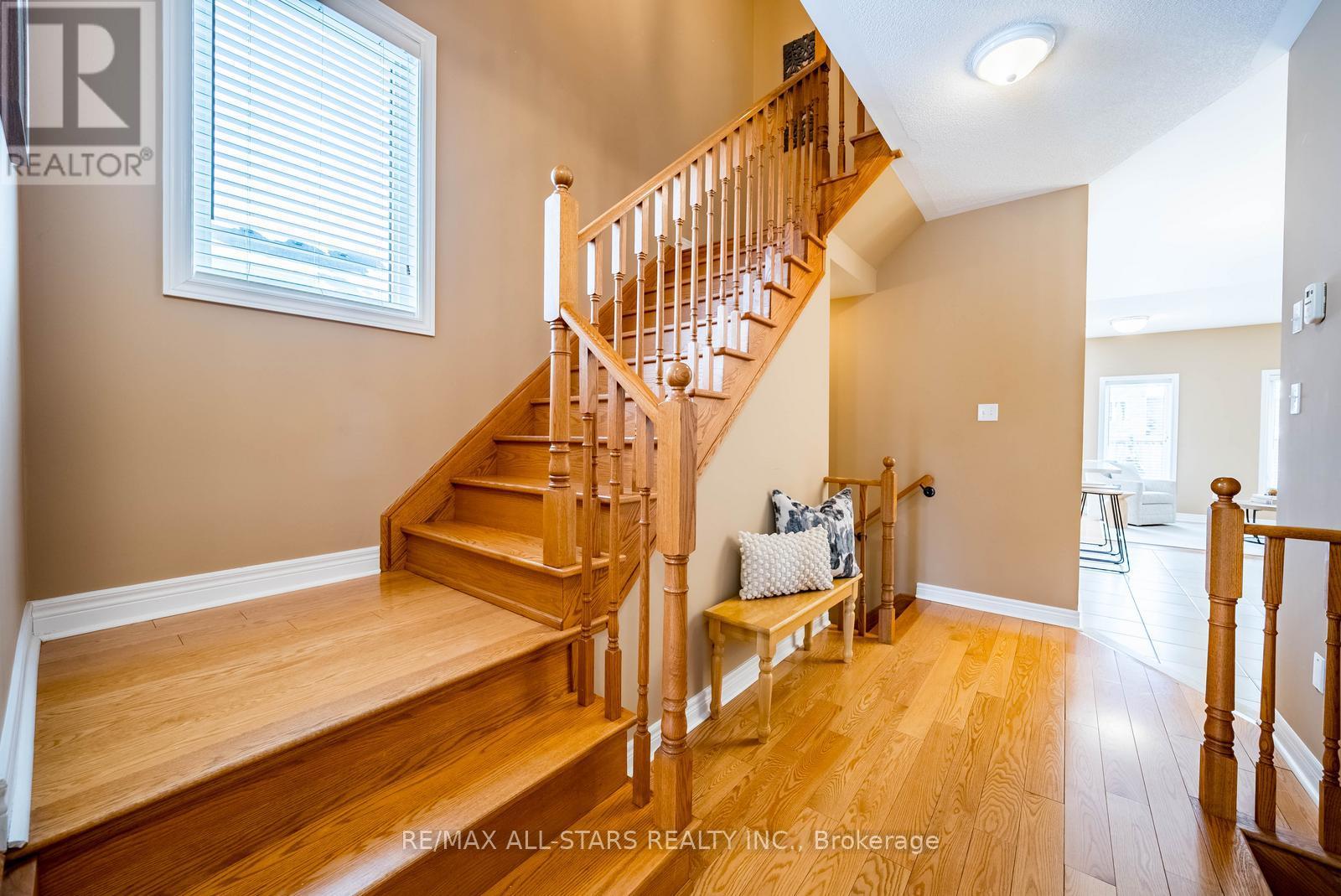 2 Bud Doucette Court, Uxbridge, Ontario  L9P 0E4 - Photo 8 - N13015120