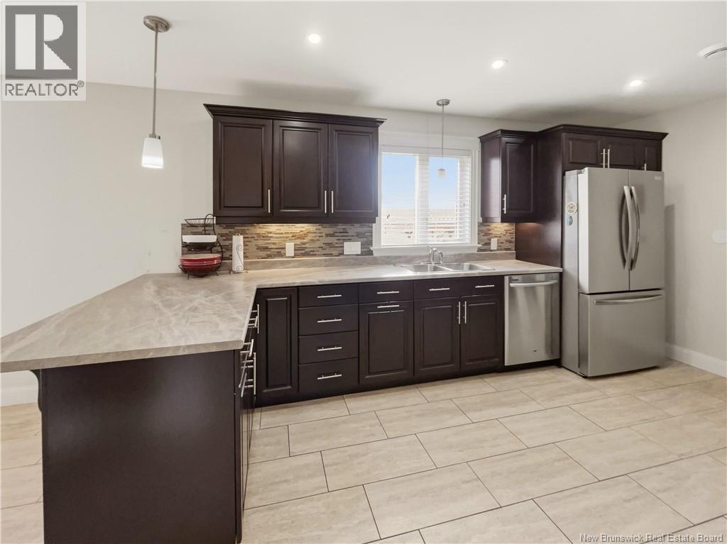 146 Holland Drive, Moncton, New Brunswick  E1G 0W1 - Photo 6 - NB135533
