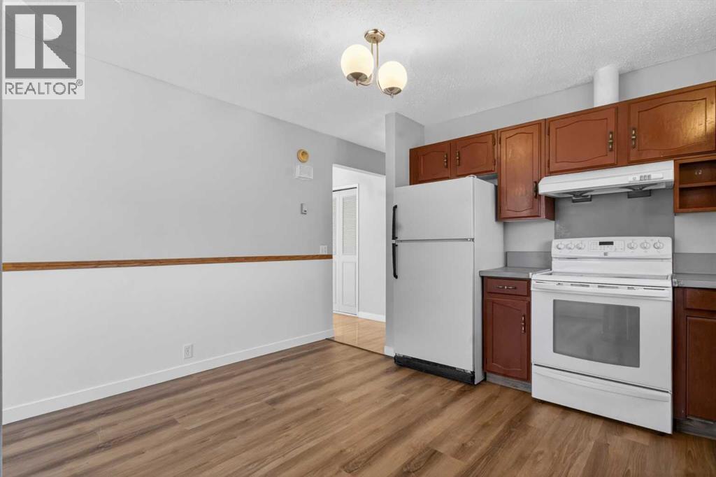 900 Abbeydale Drive NE, Calgary, Alberta  T2A 5Y1 - Photo 10 - A2307433