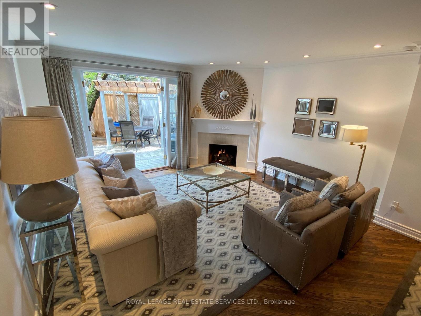 66 Alcorn Avenue, Toronto, Ontario  M4V 1E4 - Photo 11 - C13075468