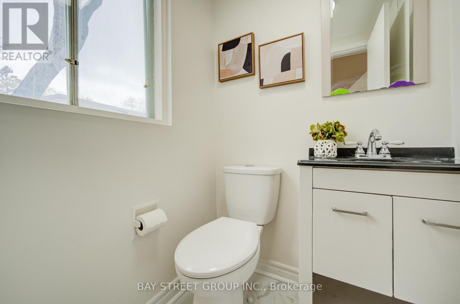 108 Courville Coachway, Toronto, Ontario  M2J 3V7 - Photo 14 - C13075470