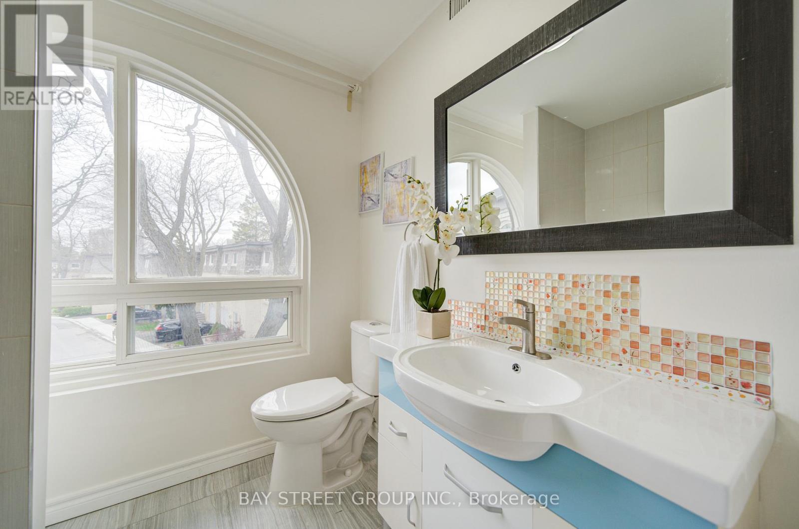 108 Courville Coachway, Toronto, Ontario  M2J 3V7 - Photo 27 - C13075470