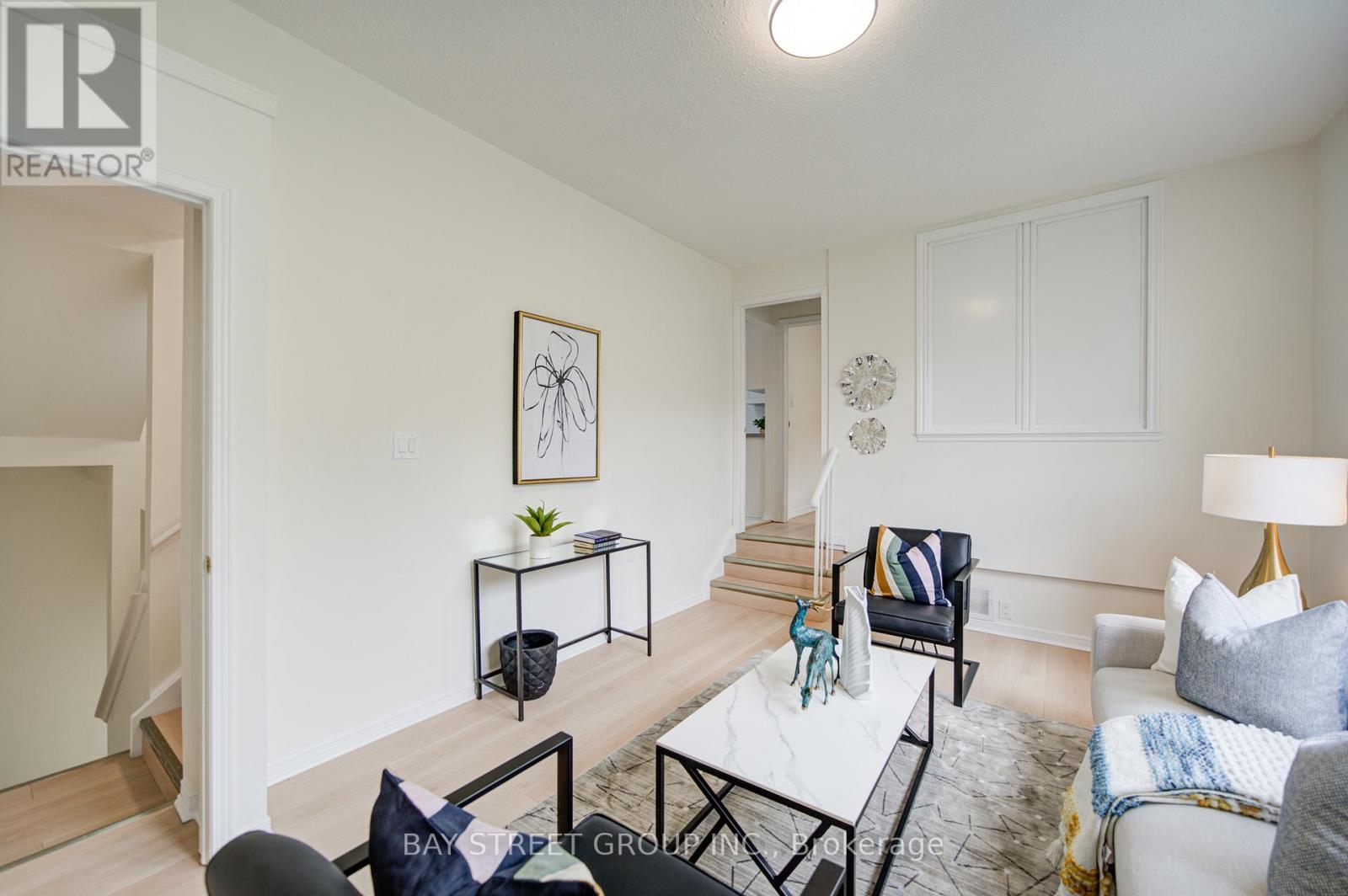 108 Courville Coachway, Toronto, Ontario  M2J 3V7 - Photo 9 - C13075470