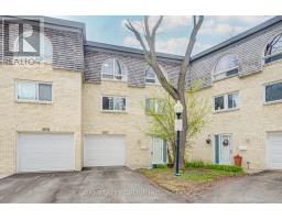 108 COURVILLE COACHWAY, Toronto, Ontario