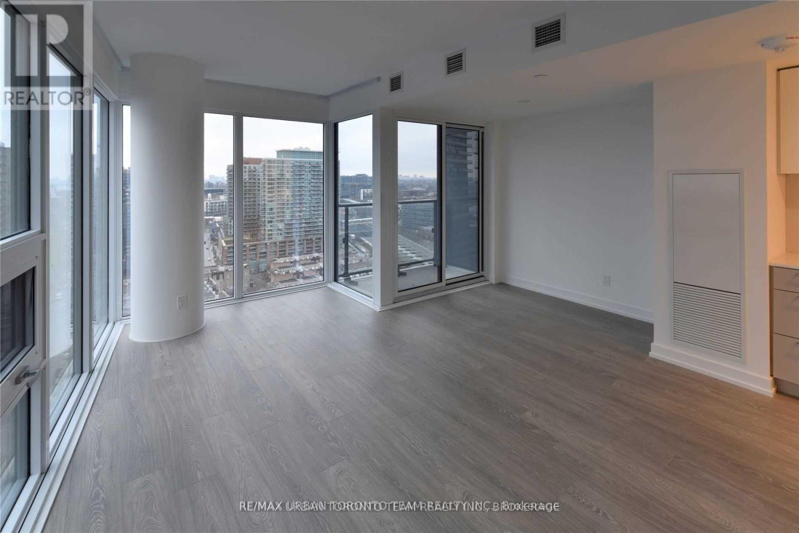 2007 - 19 Western Battery Road, Toronto, Ontario  M6K 3S4 - Photo 6 - C13075476