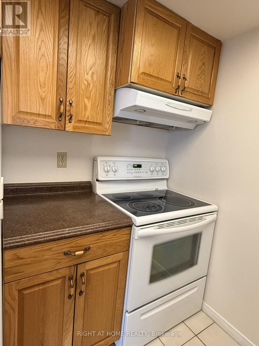 410 - 5 Concorde Place, Toronto, Ontario  M3C 3M8 - Photo 9 - C13075478