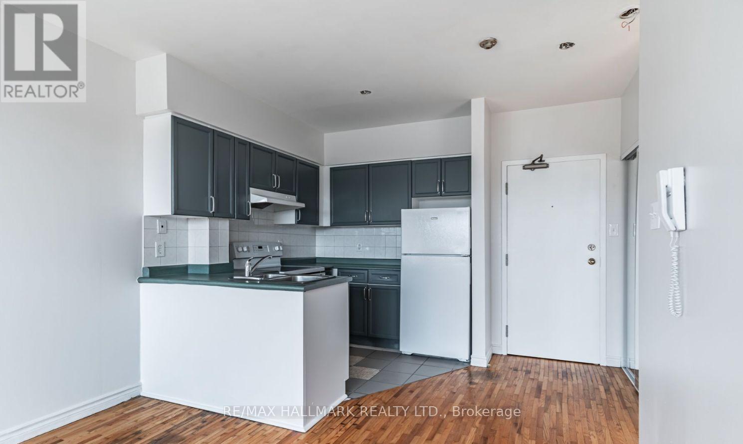 A5 - 2831 Kingston Road, Toronto, Ontario  M1M 1N2 - Photo 2 - E13075426