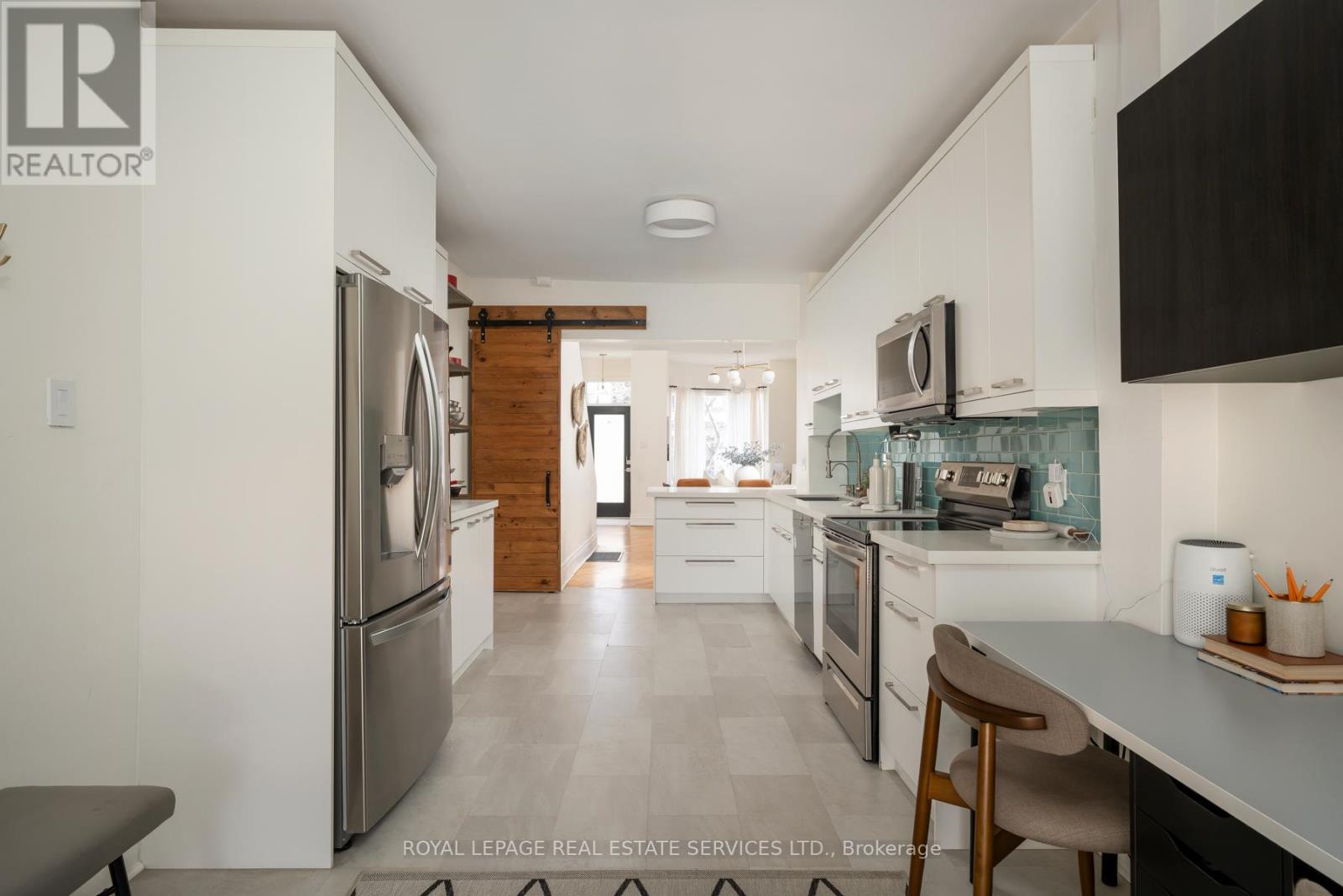 164 Munro Street, Toronto, Ontario  M4M 2B9 - Photo 21 - E13075432