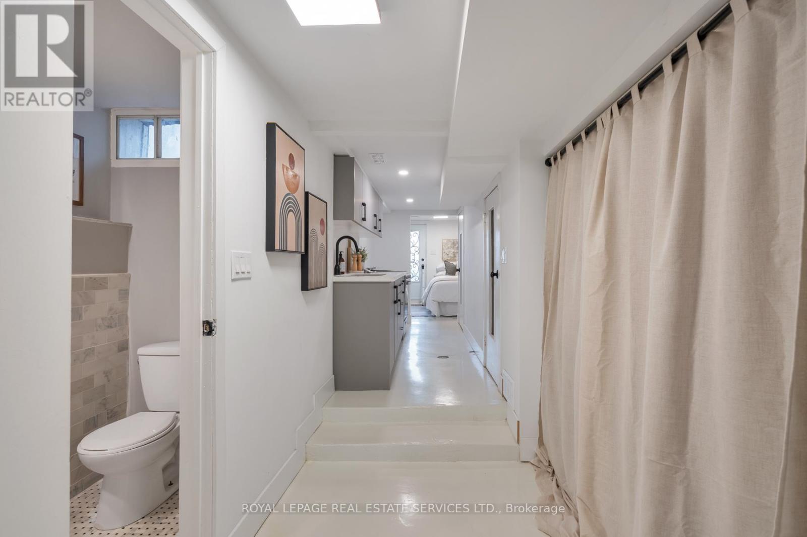 164 Munro Street, Toronto, Ontario  M4M 2B9 - Photo 41 - E13075432
