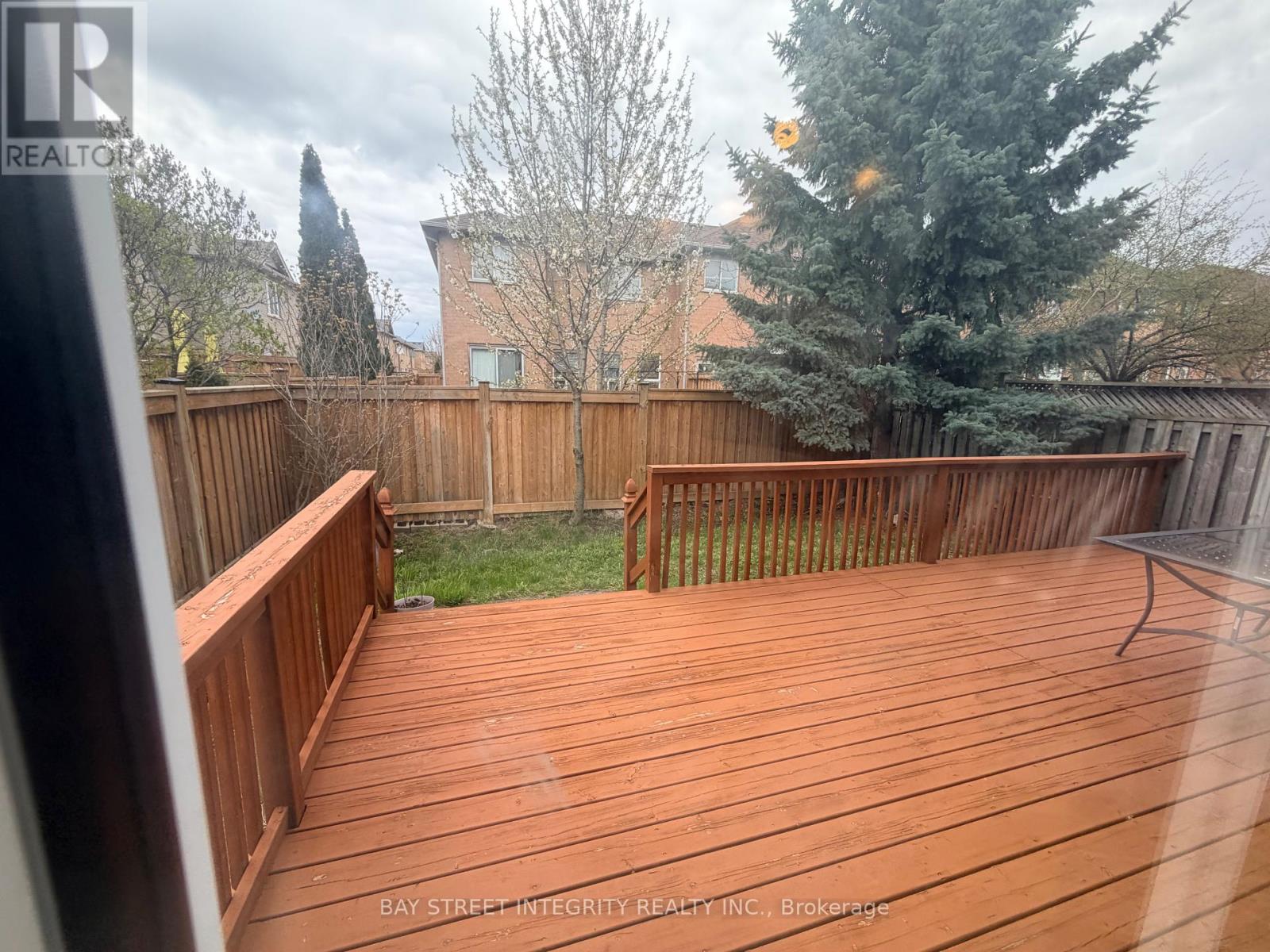 39 Moresby Street, Richmond Hill (Langstaff), Ontario  L4B 4K9 - Photo 6 - N13075486
