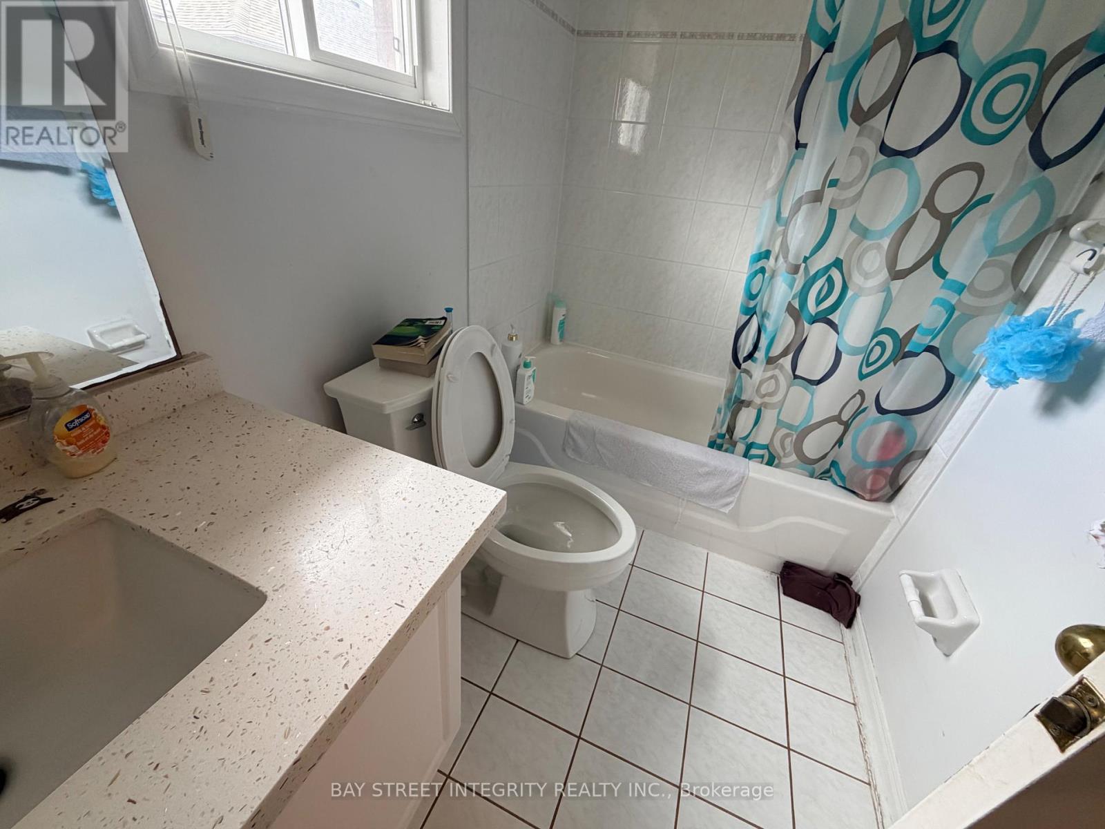39 Moresby Street, Richmond Hill (Langstaff), Ontario  L4B 4K9 - Photo 9 - N13075486