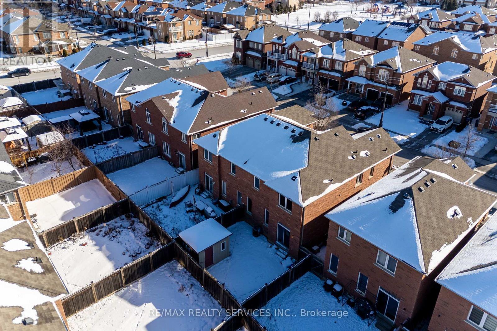 112 Amaranth Crescent, Brampton, Ontario  L7A 0L5 - Photo 35 - W13075442