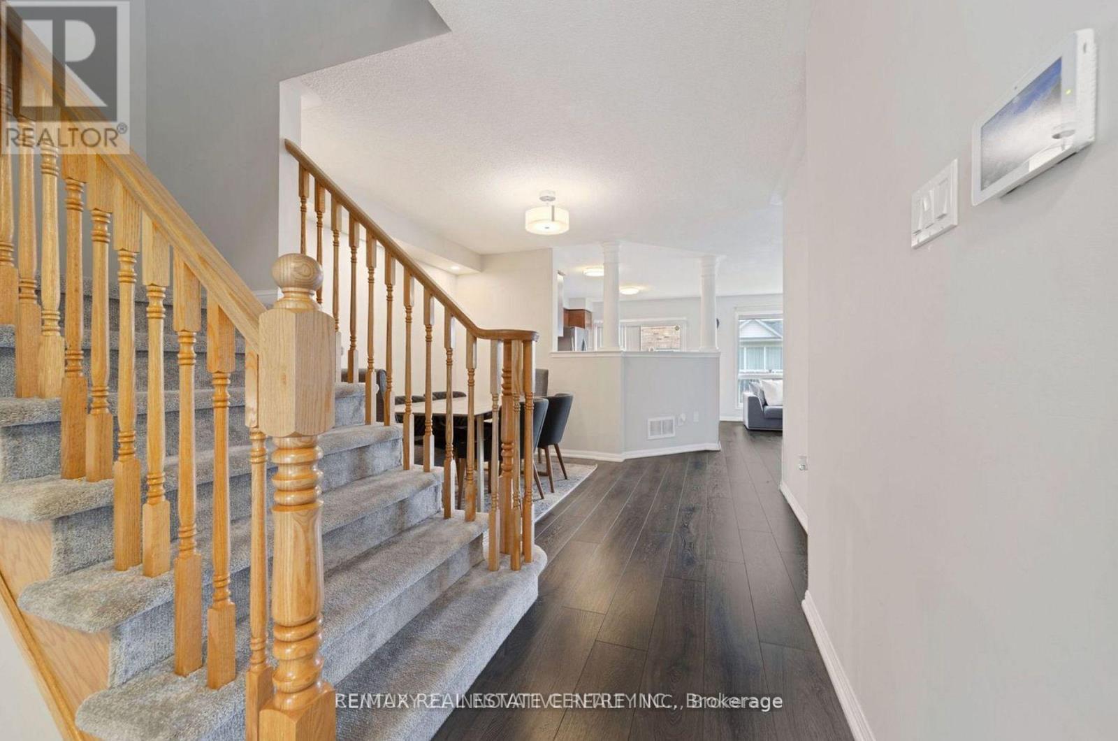 809 Stark Circle, Milton, Ontario  L9T 6Y7 - Photo 6 - W13075492