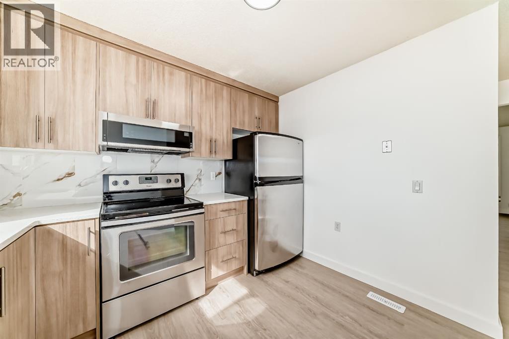 4327 38 Street Ne, Calgary, Alberta  T1Y 5E6 - Photo 5 - A2304883
