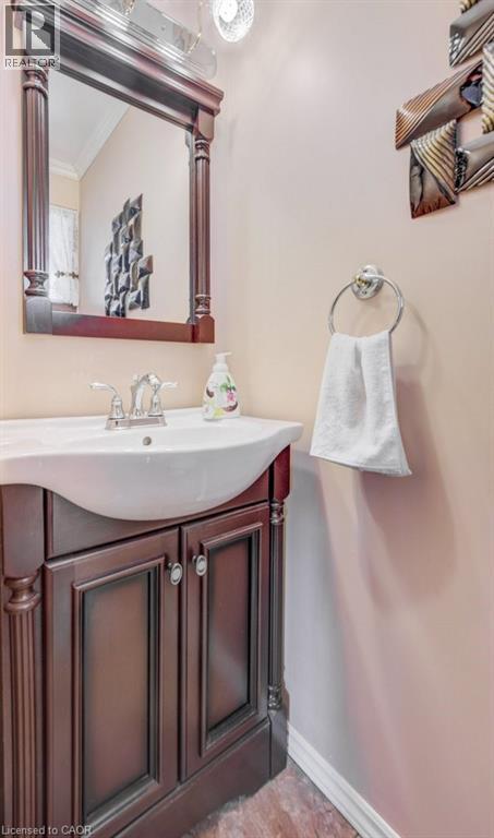 564 Glen Manor Boulevard, Waterloo, Ontario  N2L 4T6 - Photo 9 - 40820028