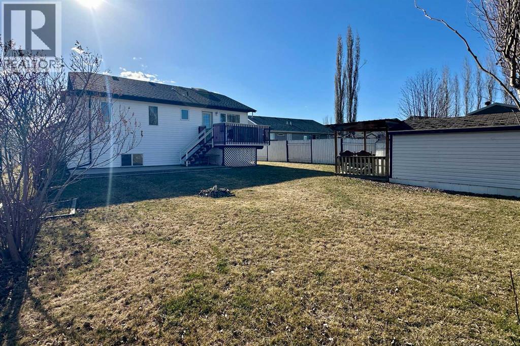 15 Wellwood Drive, Whitecourt, Alberta  T7S 1T8 - Photo 30 - A2291653