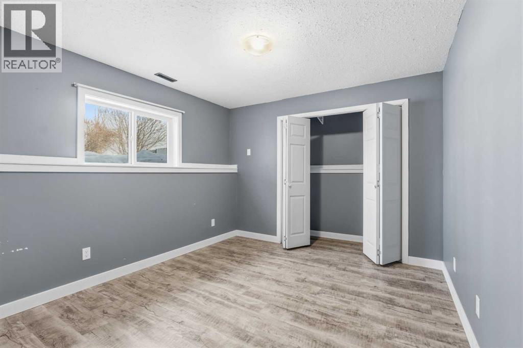15 Wellwood Drive, Whitecourt, Alberta  T7S 1T8 - Photo 22 - A2291653