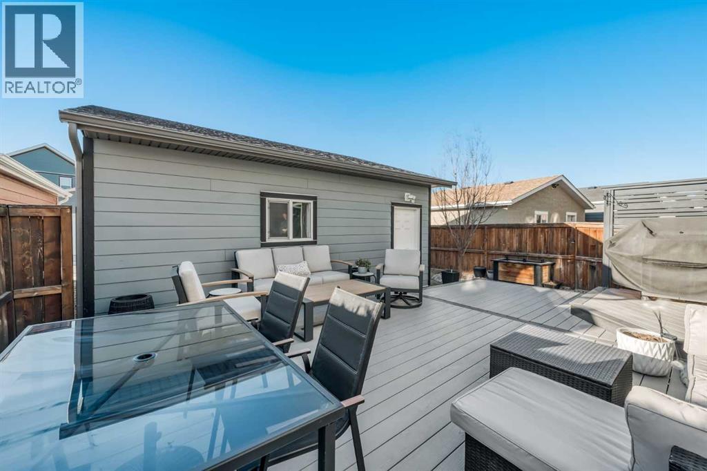 19 Marquis Gardens SE, Calgary, Alberta  T3M 1Z9 - Photo 37 - A2307264