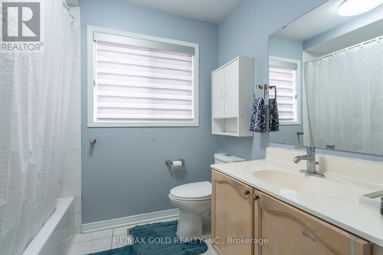 104 Sunny Meadow Boulevard, Brampton, Ontario  L6R 2C5 - Photo 33 - W13070954