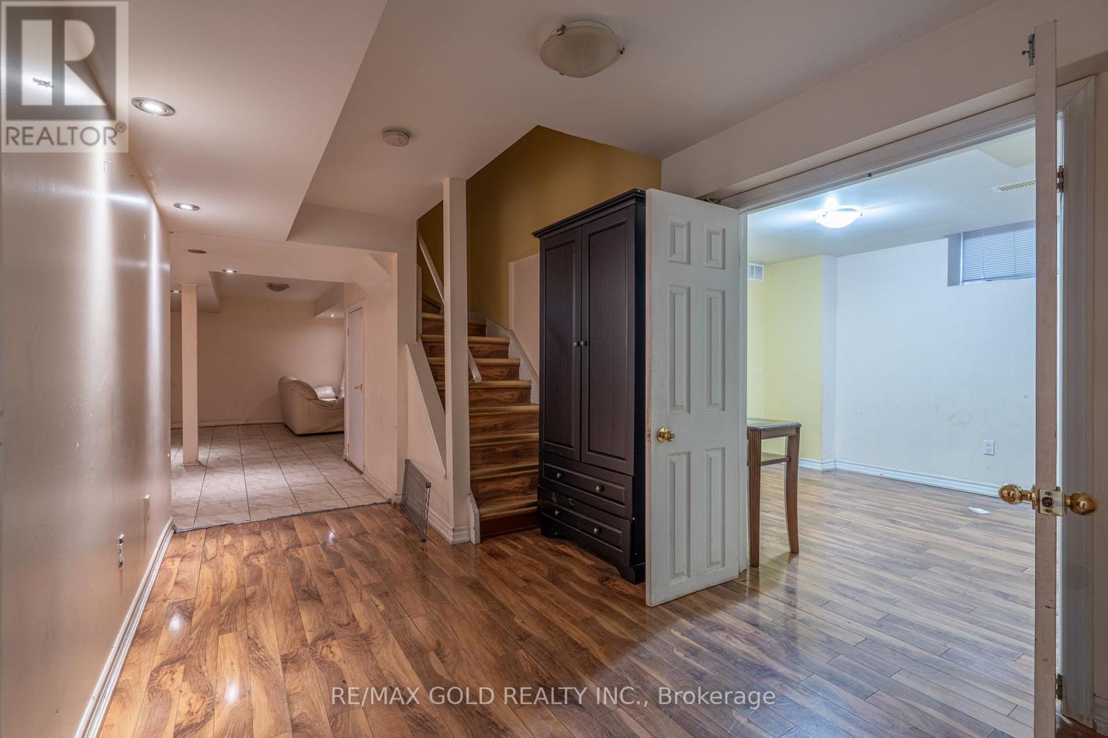 104 Sunny Meadow Boulevard, Brampton, Ontario  L6R 2C5 - Photo 39 - W13070954