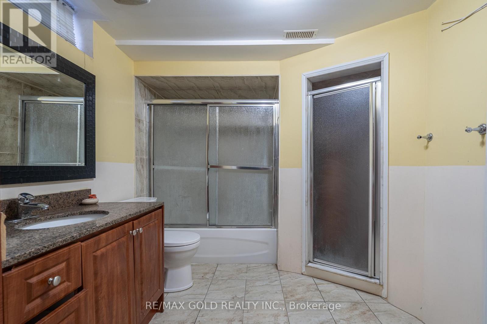 104 Sunny Meadow Boulevard, Brampton, Ontario  L6R 2C5 - Photo 42 - W13070954