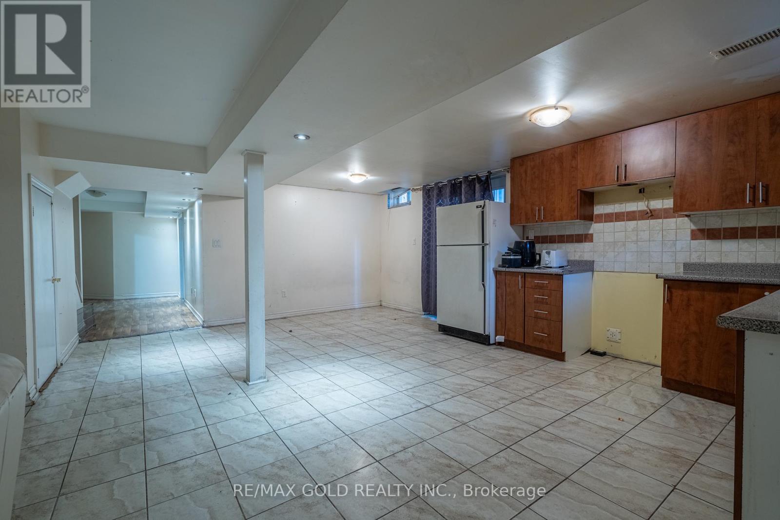 104 Sunny Meadow Boulevard, Brampton, Ontario  L6R 2C5 - Photo 38 - W13070954