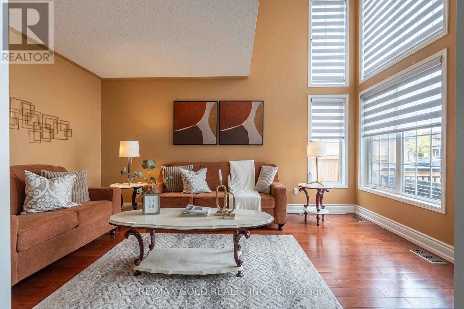 104 Sunny Meadow Boulevard, Brampton, Ontario  L6R 2C5 - Photo 4 - W13070954