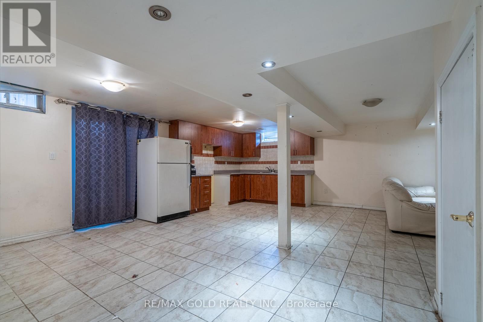 104 Sunny Meadow Boulevard, Brampton, Ontario  L6R 2C5 - Photo 36 - W13070954
