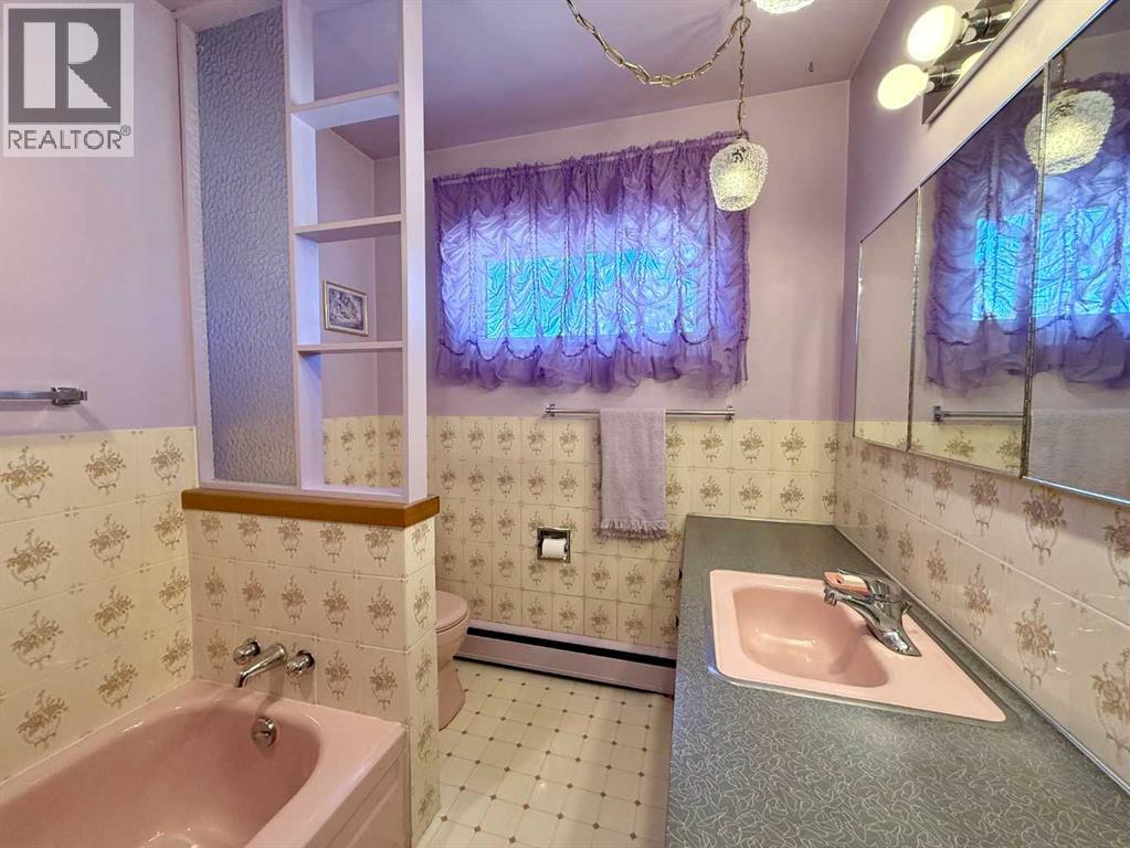 151 Fielding Drive SE, Calgary, Alberta  T2H 1H3 - Photo 9 - A2294696