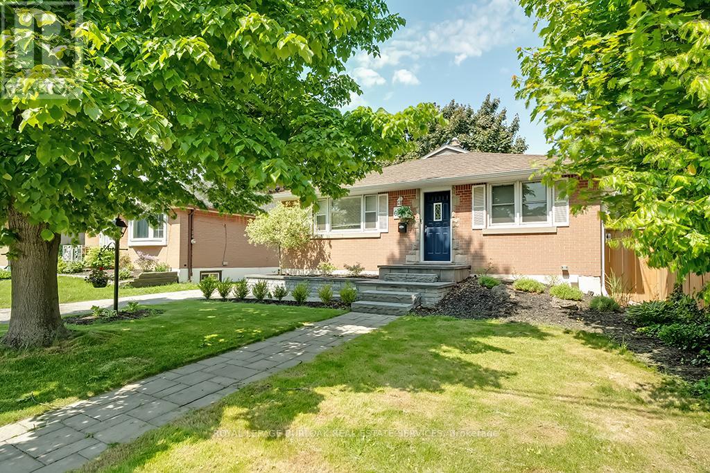 UPPER - 66 EAST 41ST STREET, Hamilton, Ontario
