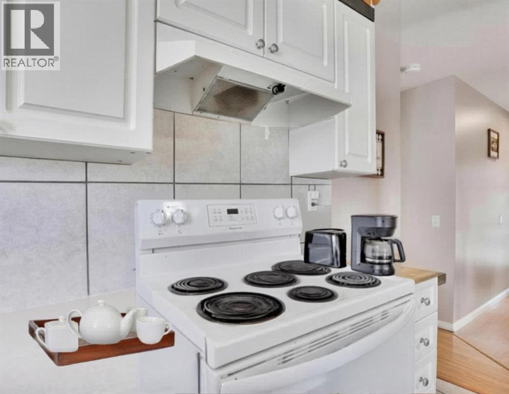 1004 Penrith Crescent SE, Calgary, Alberta  T2A 2H7 - Photo 6 - A2301823
