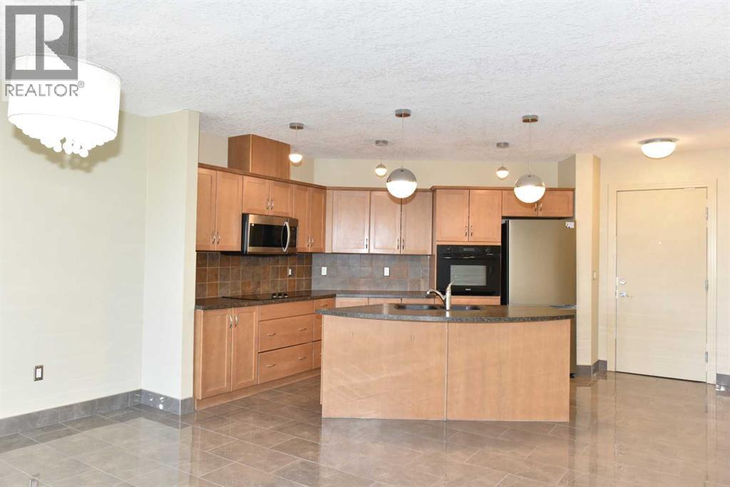 411, 3101 34 Avenue NW, Calgary, Alberta  T2L 2A3 - Photo 5 - A2304852