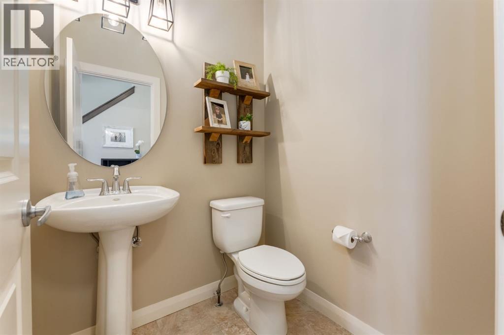 380 Evanspark Gardens Nw, Calgary, Alberta  T3G 0P5 - Photo 15 - A2306892