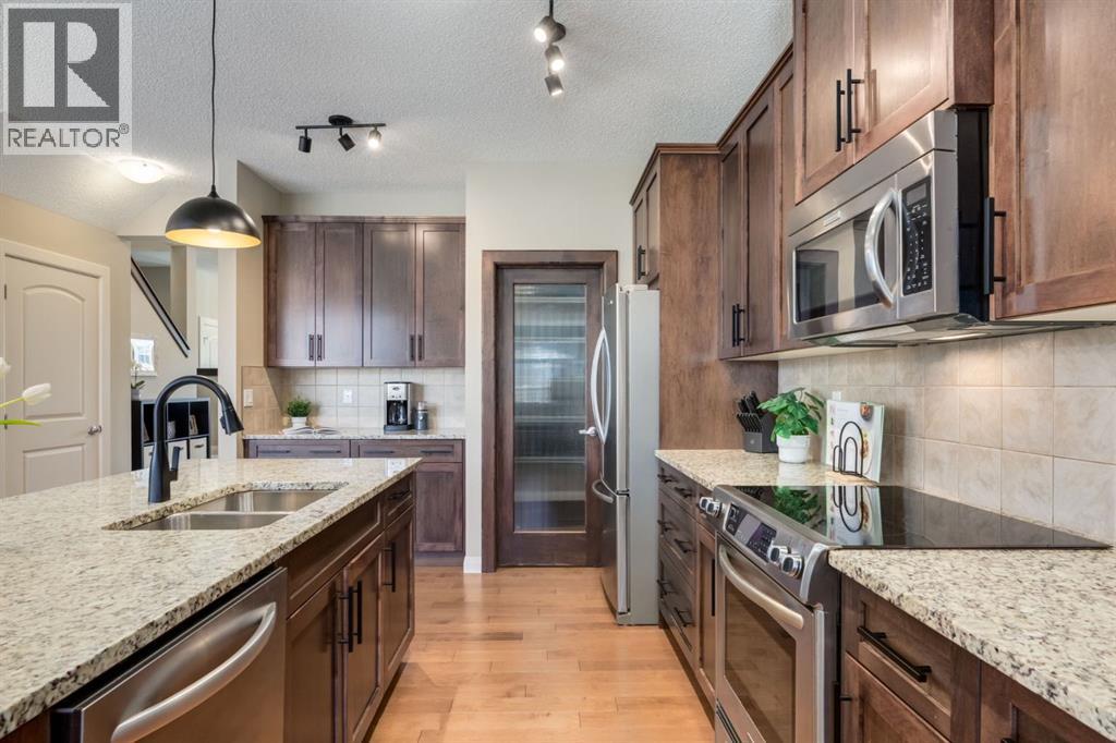 380 Evanspark Gardens Nw, Calgary, Alberta  T3G 0P5 - Photo 10 - A2306892