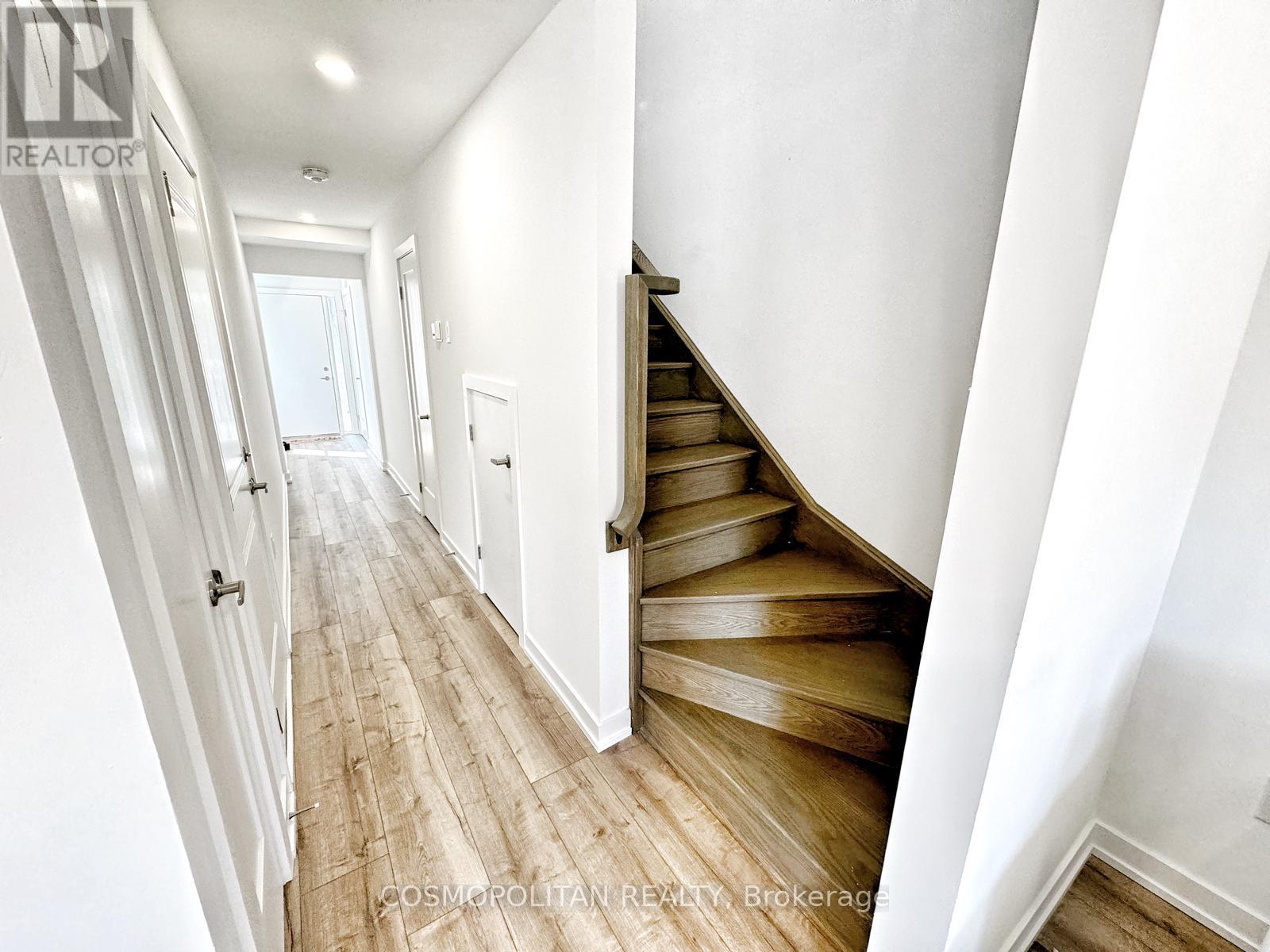 22 Marina Place, Welland, Ontario  L3B 0N7 - Photo 22 - X13075574