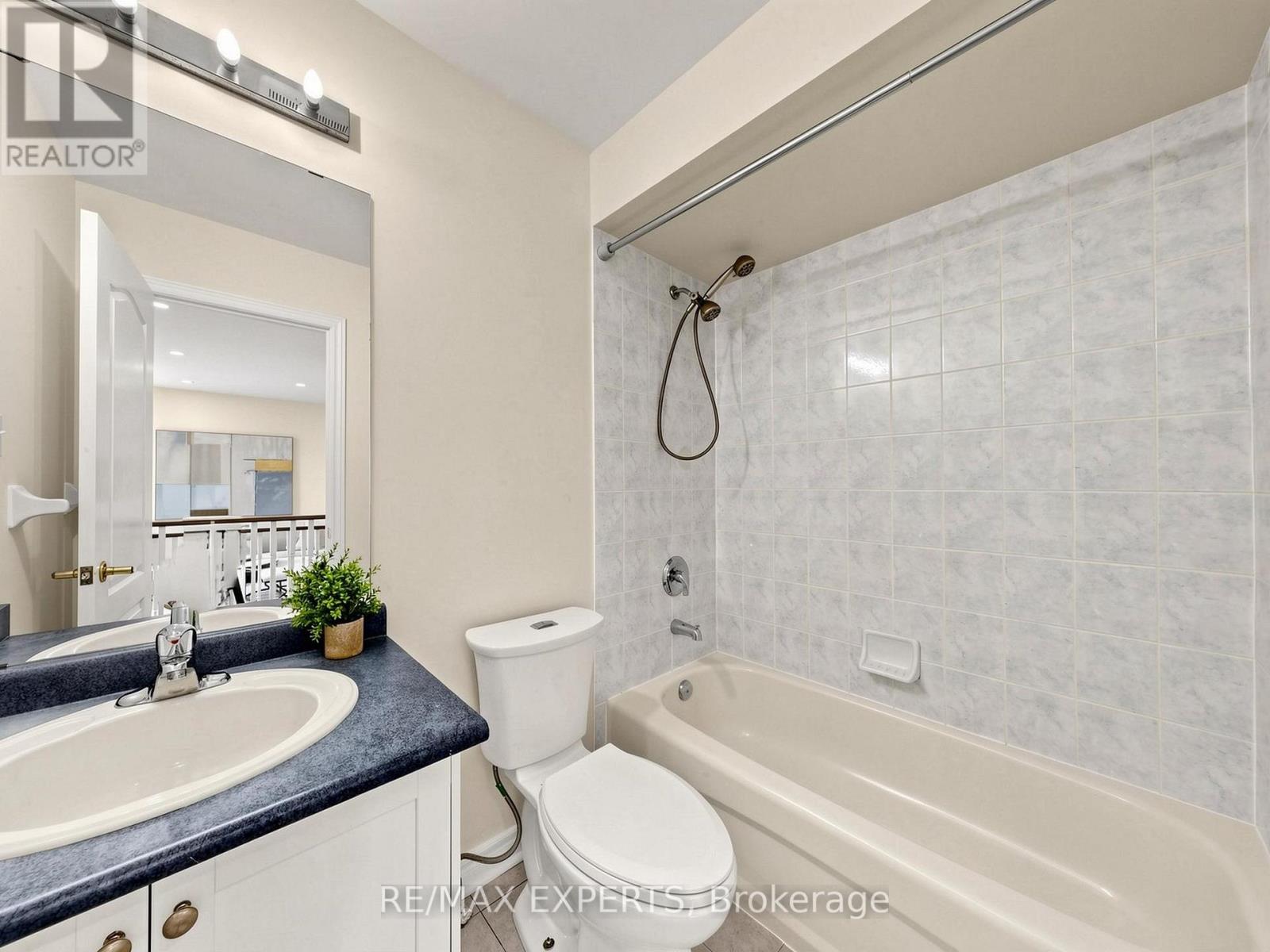 30 Johncrest Way, Vaughan, Ontario  L4H 2K6 - Photo 37 - N13069852