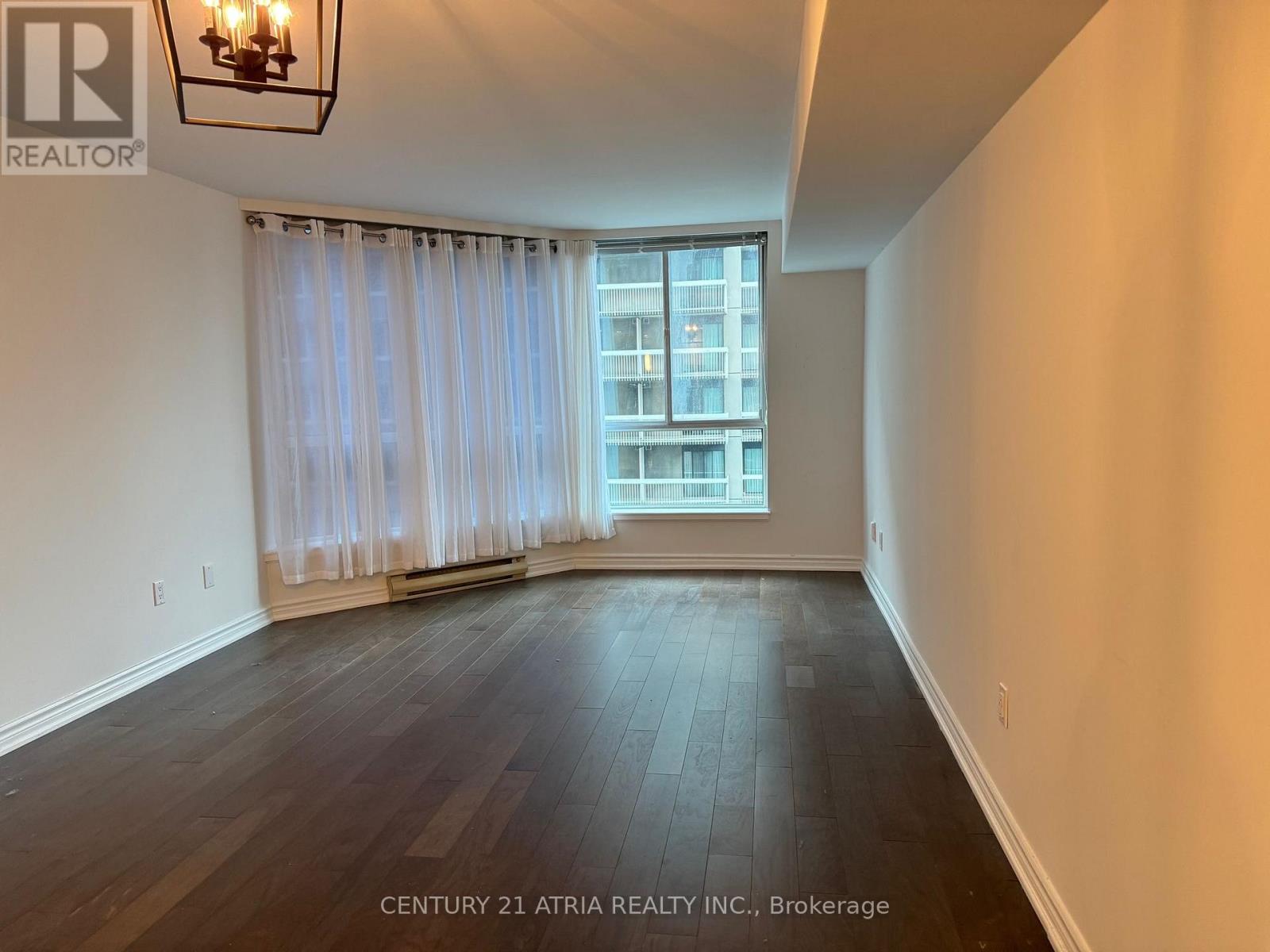 1807 - 38 Elm Street, Toronto, Ontario  M5G 2K5 - Photo 3 - C13075558