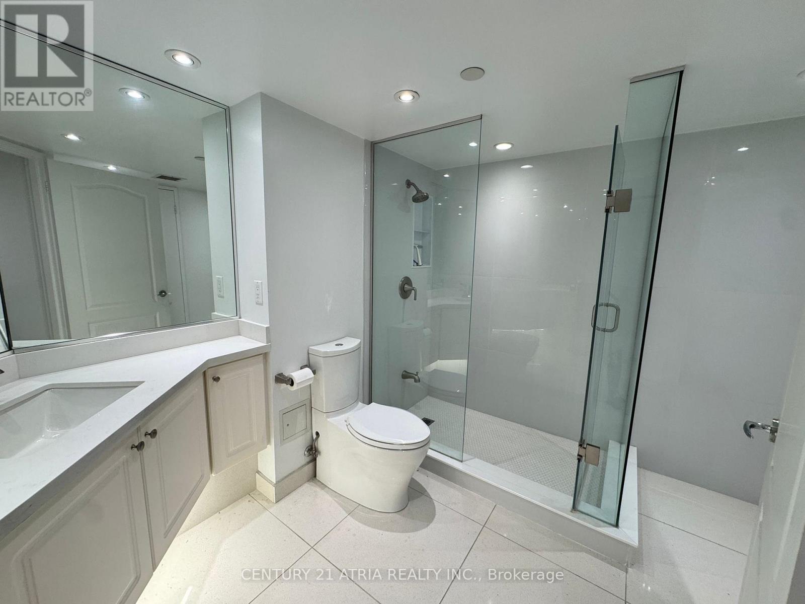 1807 - 38 Elm Street, Toronto, Ontario  M5G 2K5 - Photo 6 - C13075558