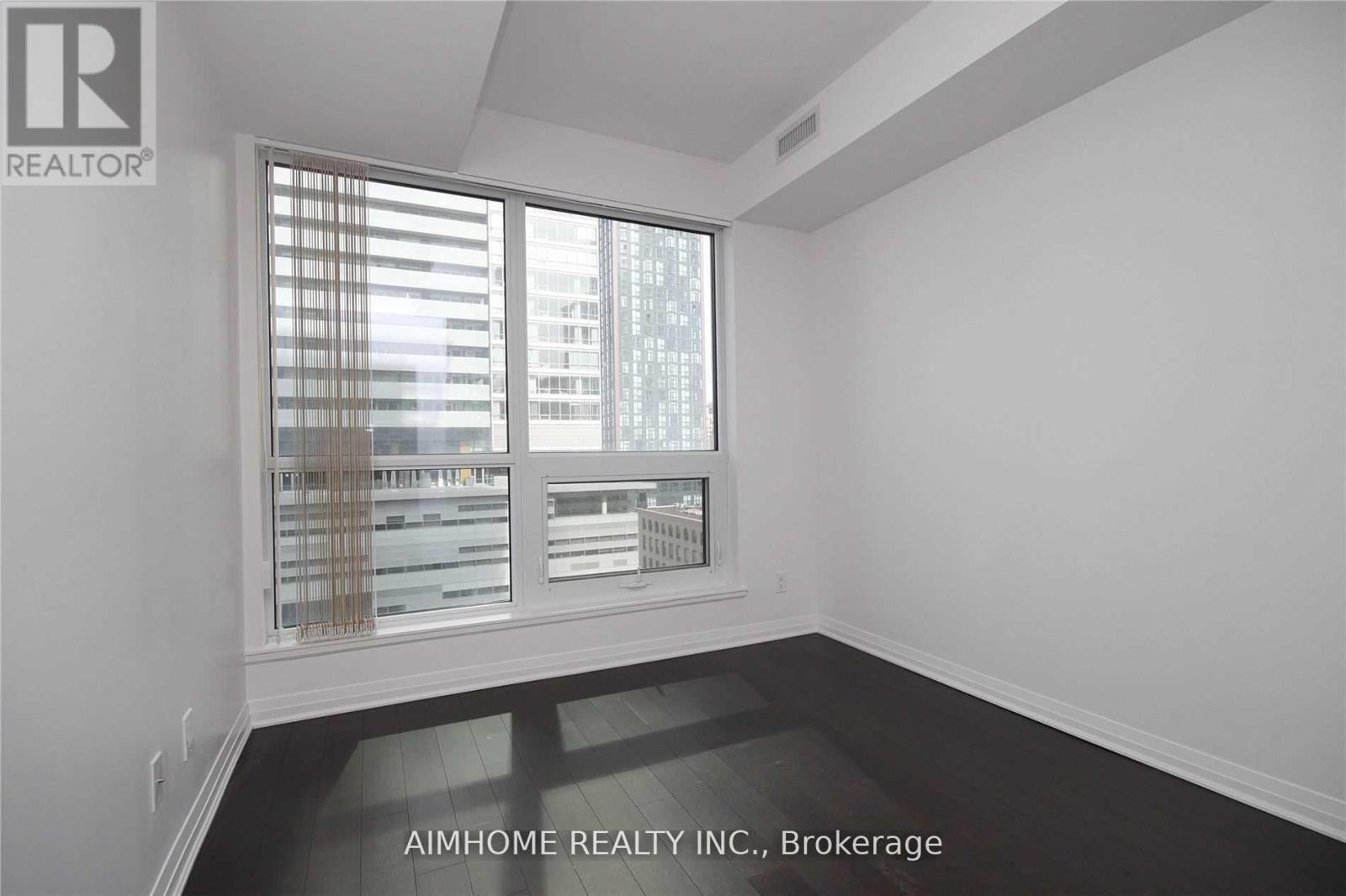 2212 - 8 Mercer Street, Toronto, Ontario  M5V 0C4 - Photo 11 - C13075578