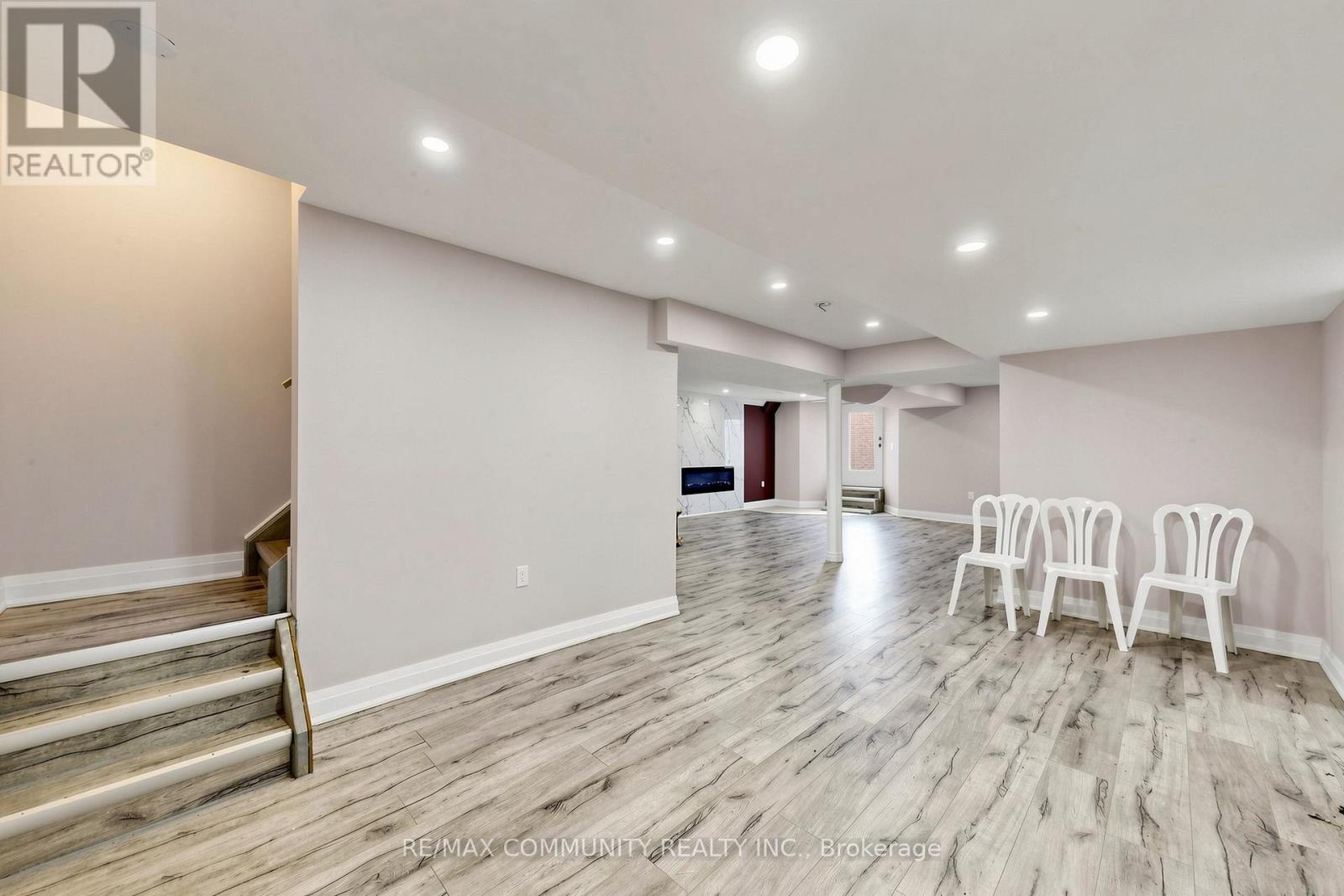 2021 Kurelo Drive, Oshawa, Ontario  L1K 0W7 - Photo 33 - E13075598
