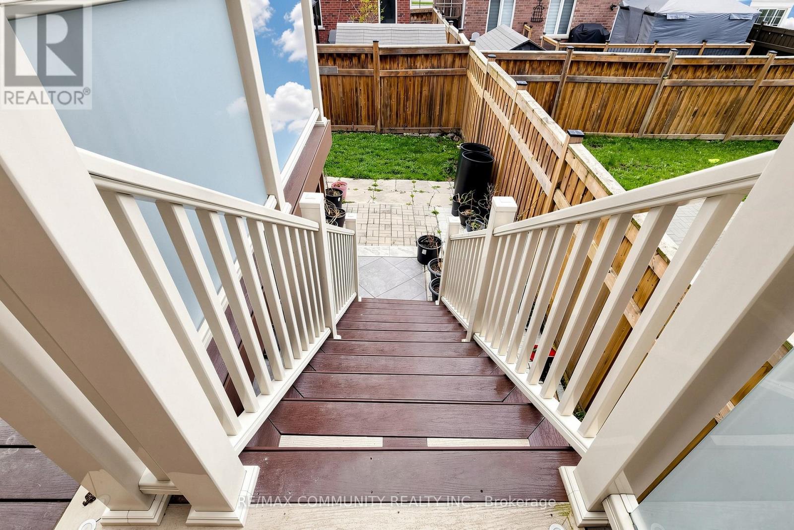 2021 Kurelo Drive, Oshawa, Ontario  L1K 0W7 - Photo 45 - E13075598